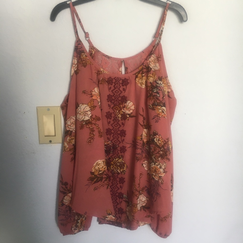 NWOT Floral Cutout Shoulder Top